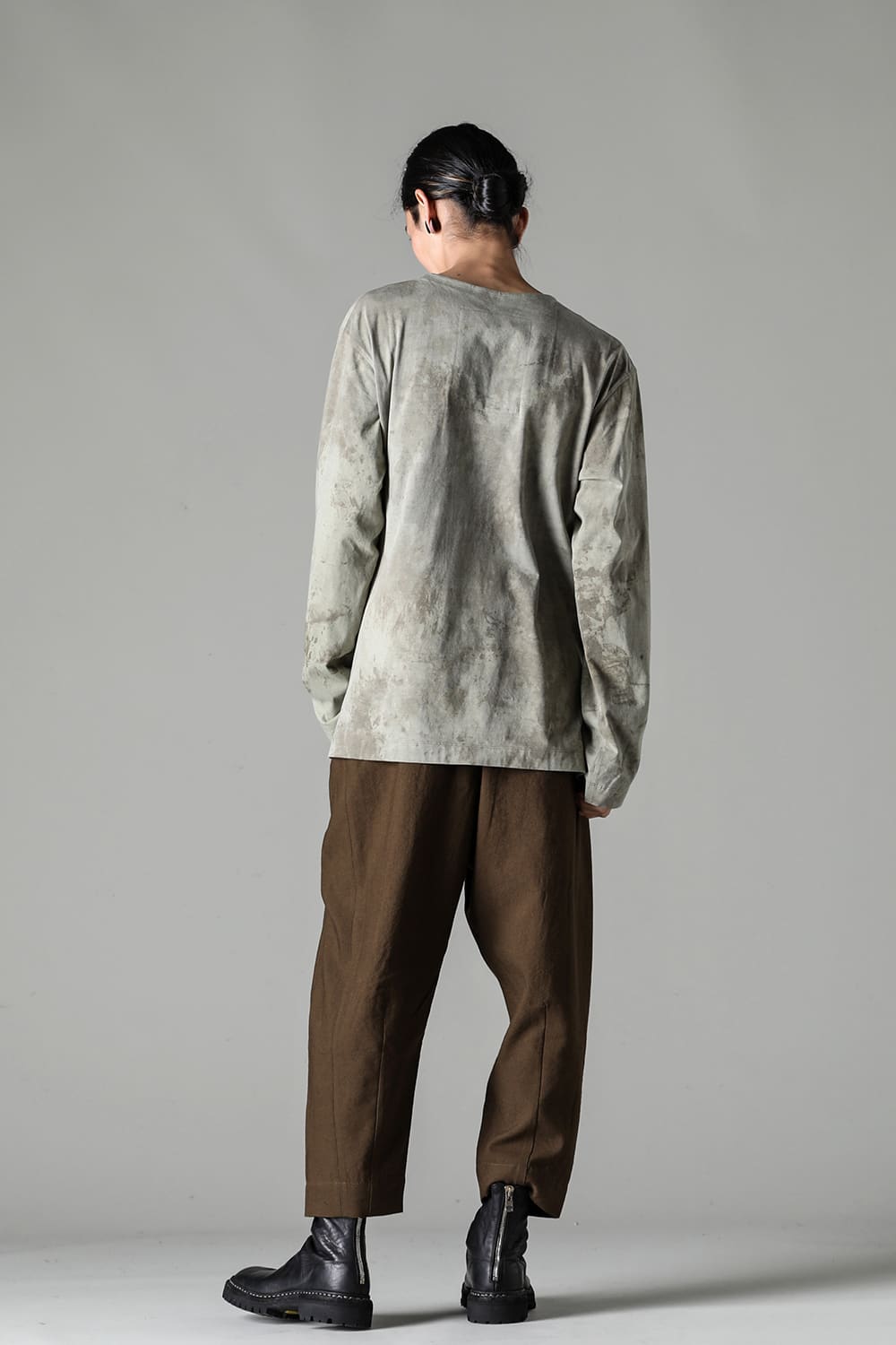 クラシックロングスリーブTシャツ