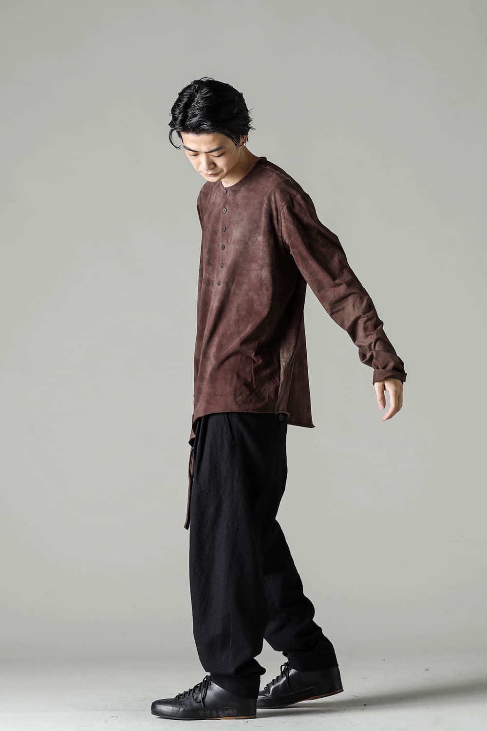 Horizontal Seam Tapered Cut Trousers