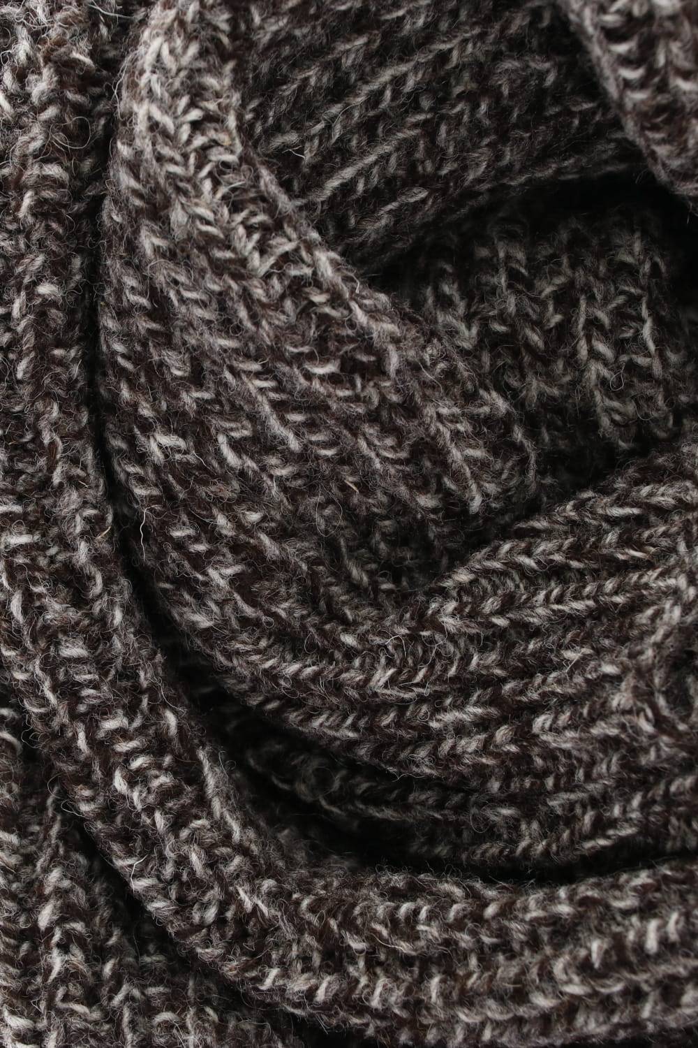 KNITTED SCARF - Dark Mere