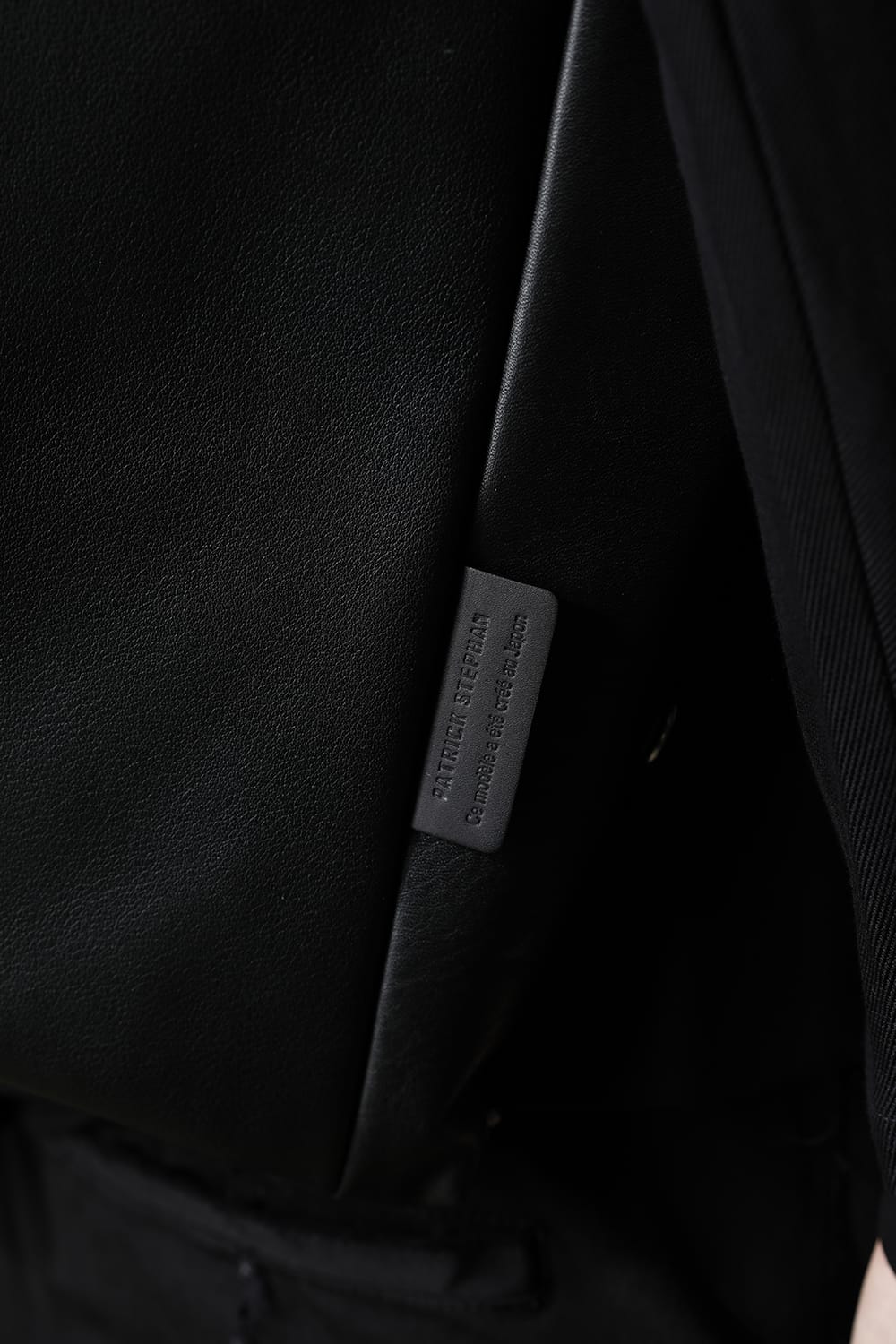 レザースモールトートバッグ "ループハンドル"