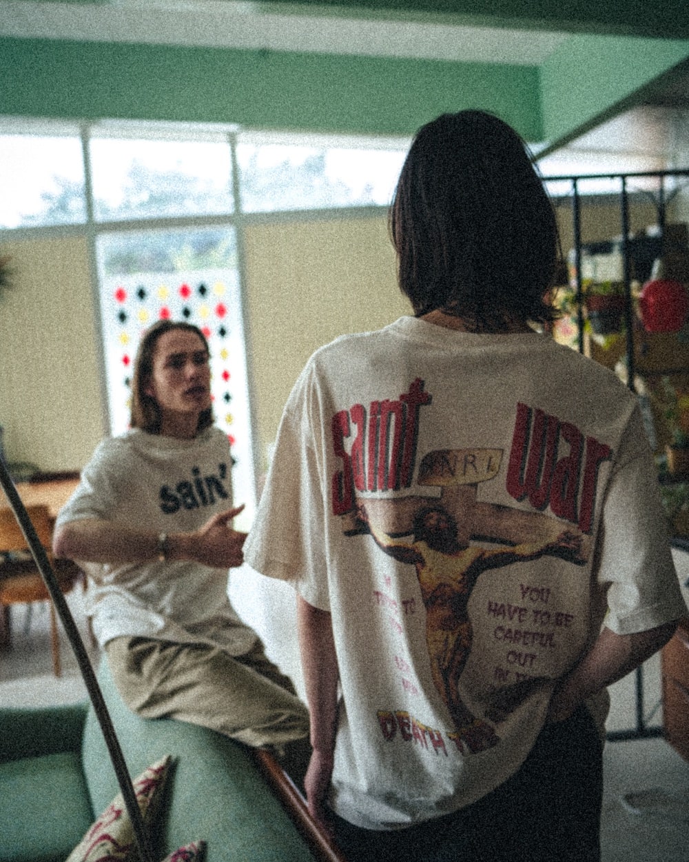 SAINT WAR Short sleeve T-shirt