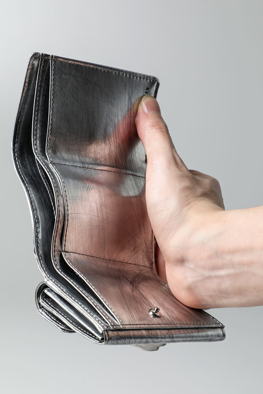 レザー トライフォールド ウォレット 'cartable' SILVER