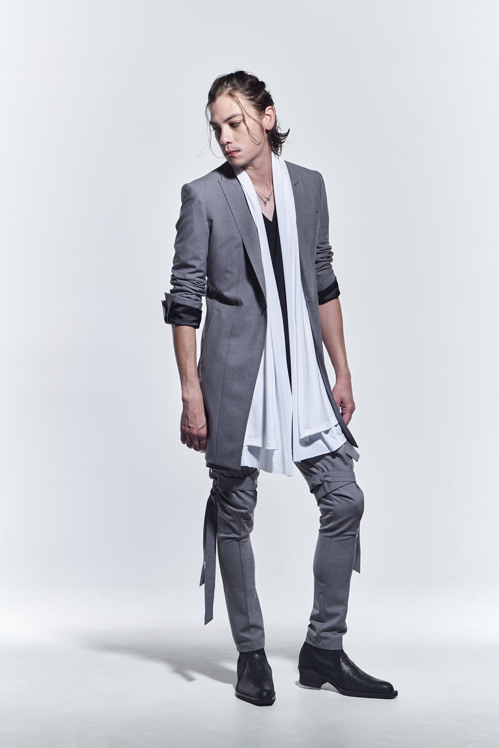 Layered Cardigan White & White