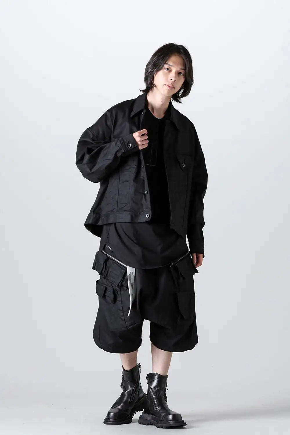 10.5オンス ストレッチデニム カーゴショートパンツ ブラック