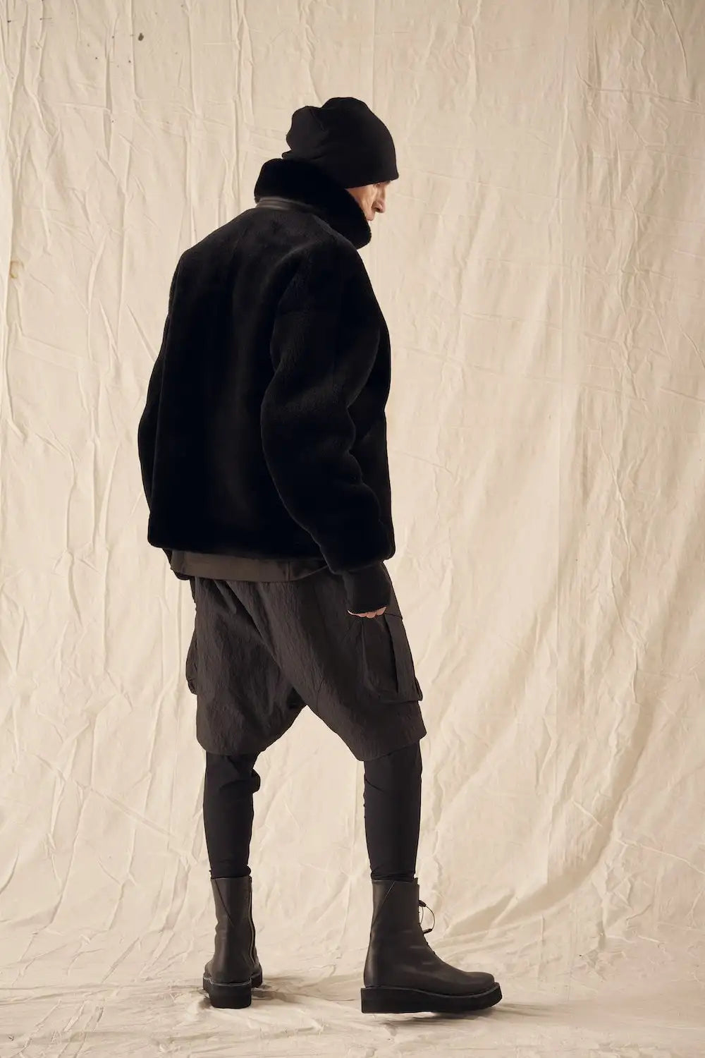 FASCINATE_THE R Limited Mouton Jacket Black