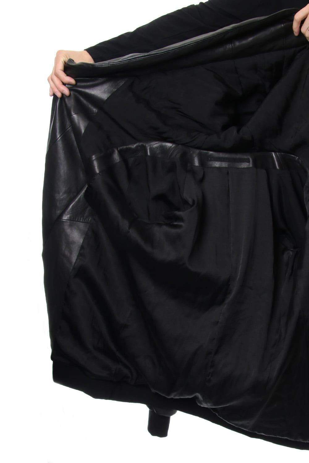 SEAMED HOODED JACKET