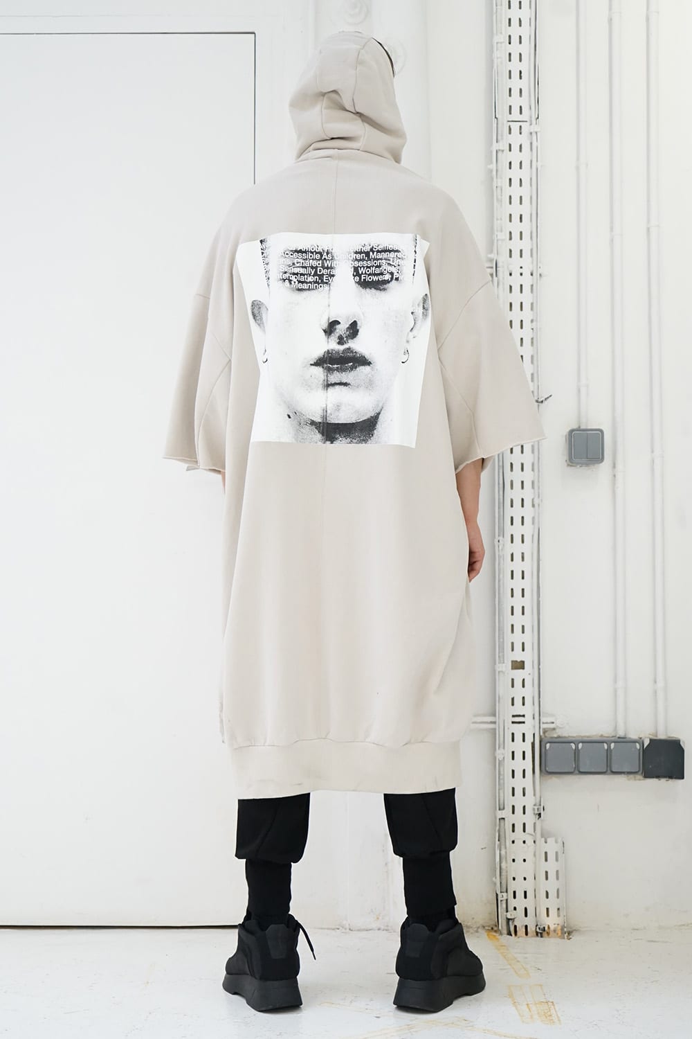 PRINT EXTRA BIG ZIP HOODIE Beige