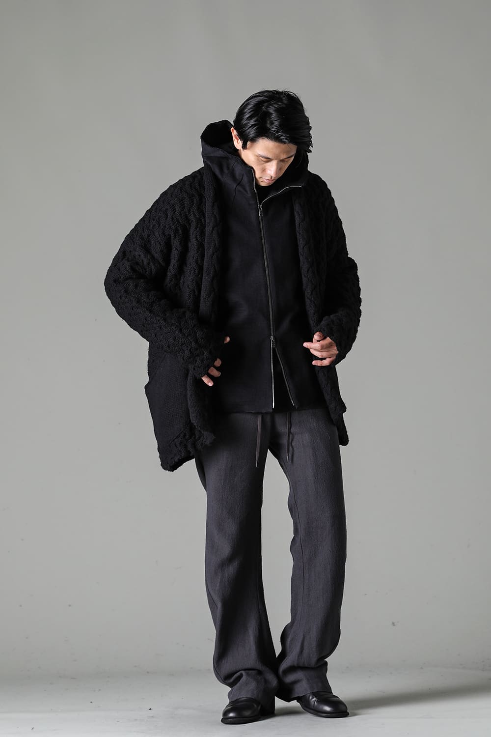 Hand made knit wool Black