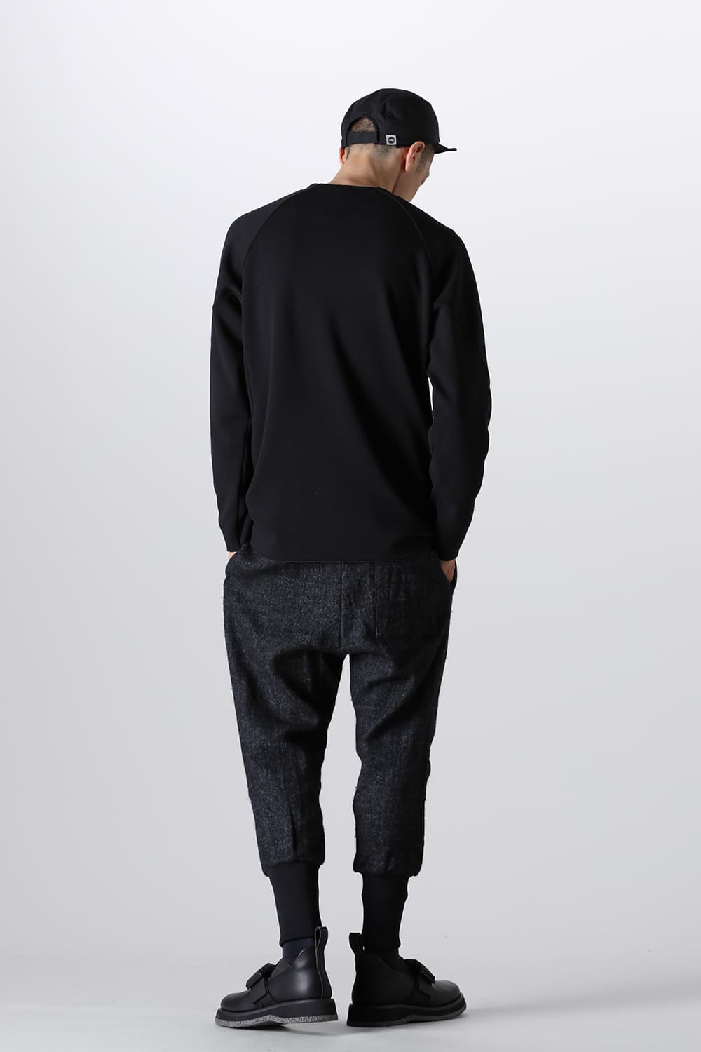 ラグラン L/S Black