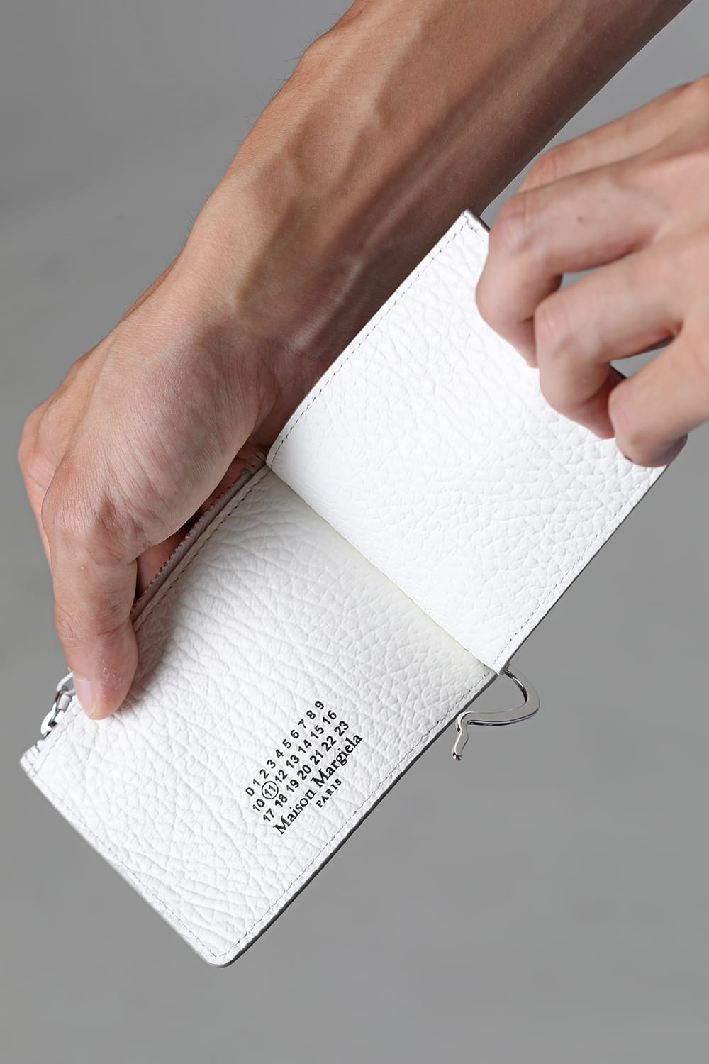 Wallet Slim 2 Pincer GRAINY LEATHER White