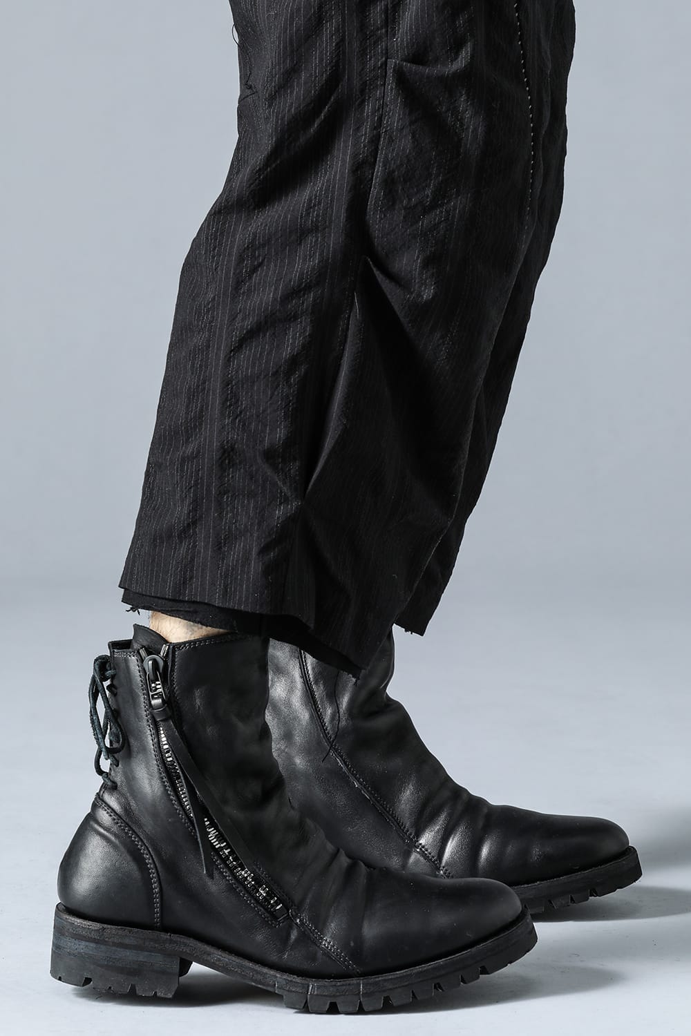 Horse Leather Back Lace-up Boots