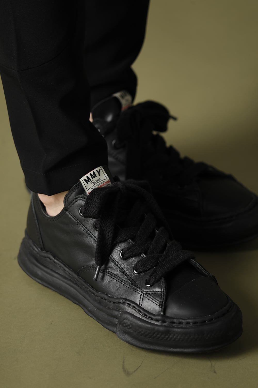 PETERSON Leather Low-Cut sneaker Black / Black