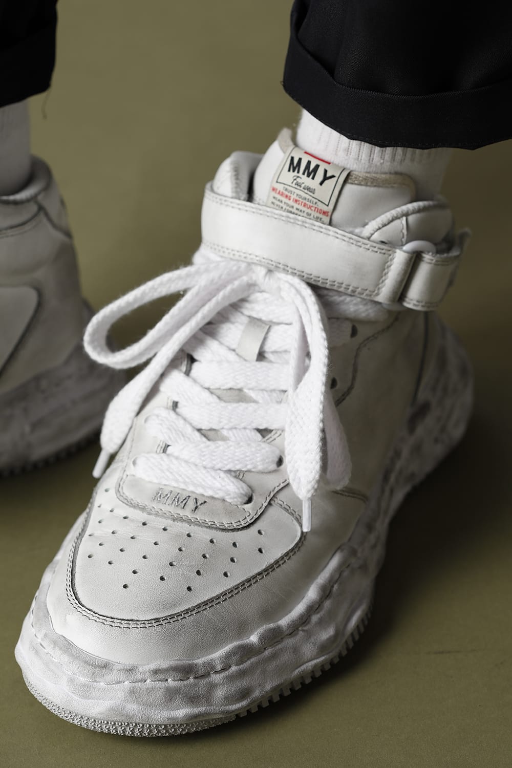 -ウェイン ハイ- オリジナルソール 汚し加工 レザー ハイトップ スニーカー White