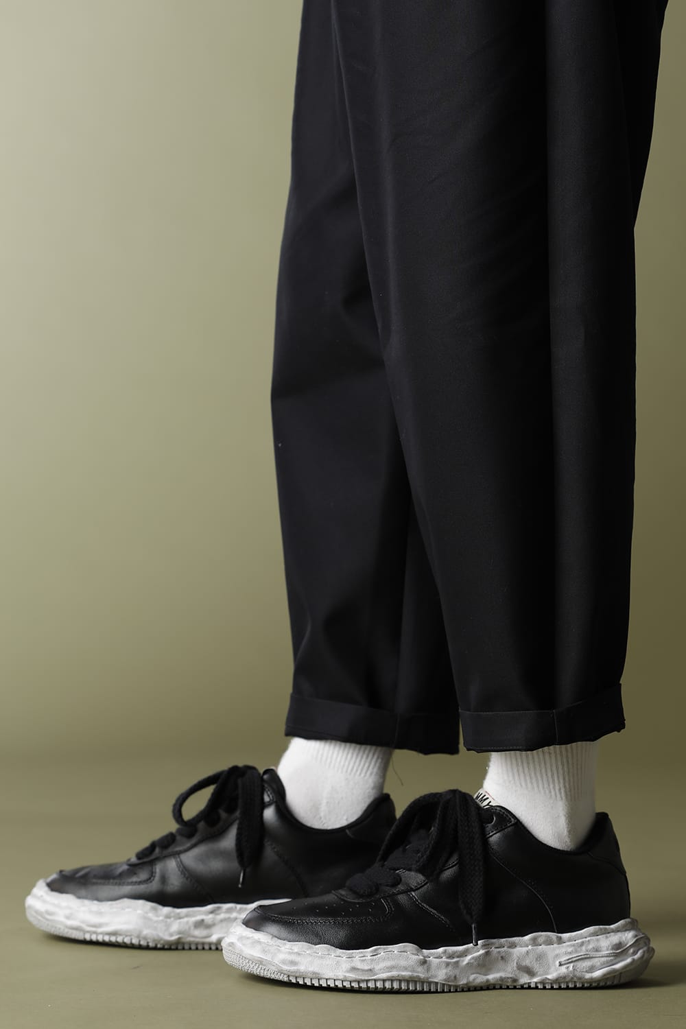 -ウェイン ロー- オリジナルソール 汚し加工 レザー ロートップ スニーカー Black