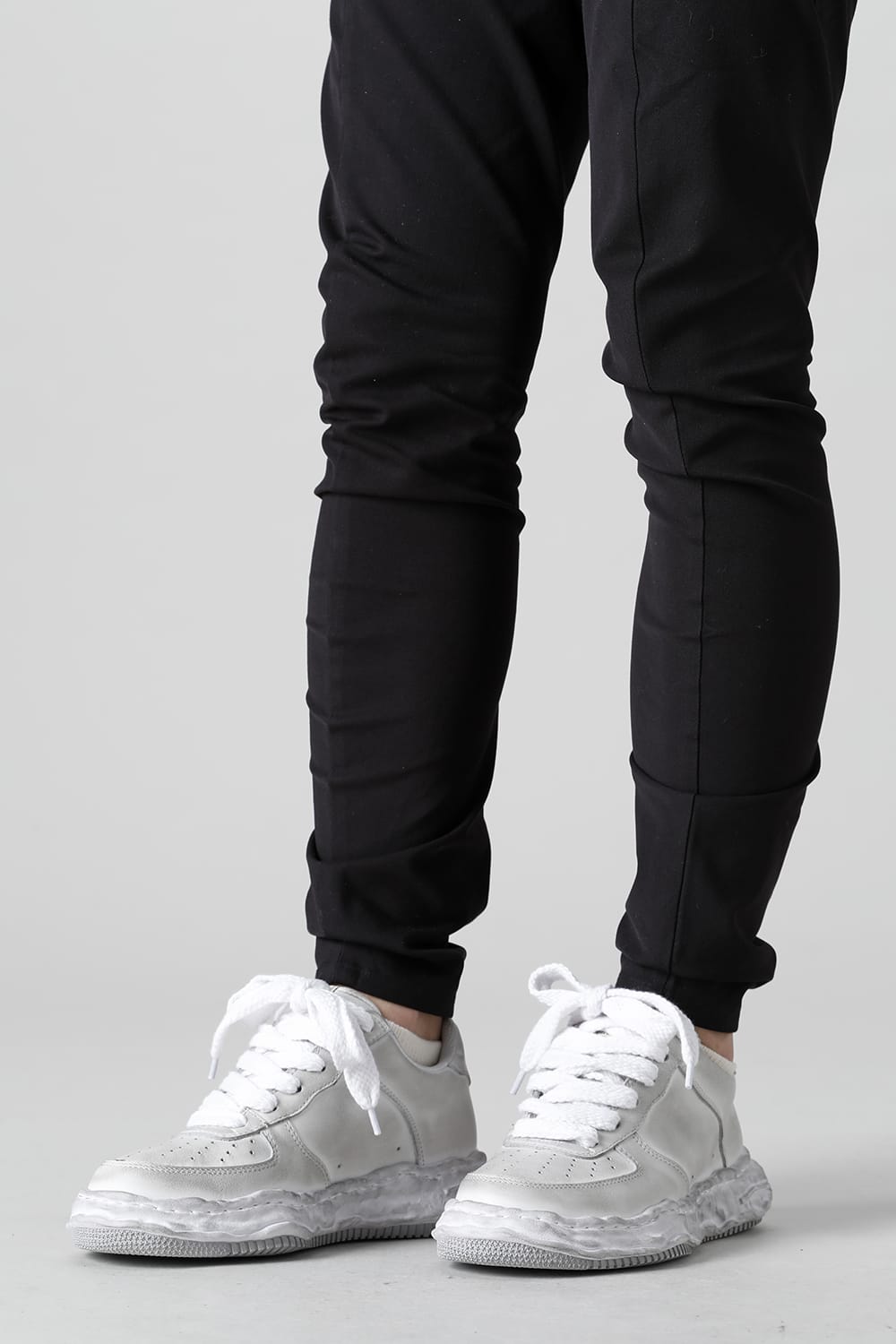 -ウェイン ロー- オリジナルソール 汚し加工 レザー ロートップ スニーカー White