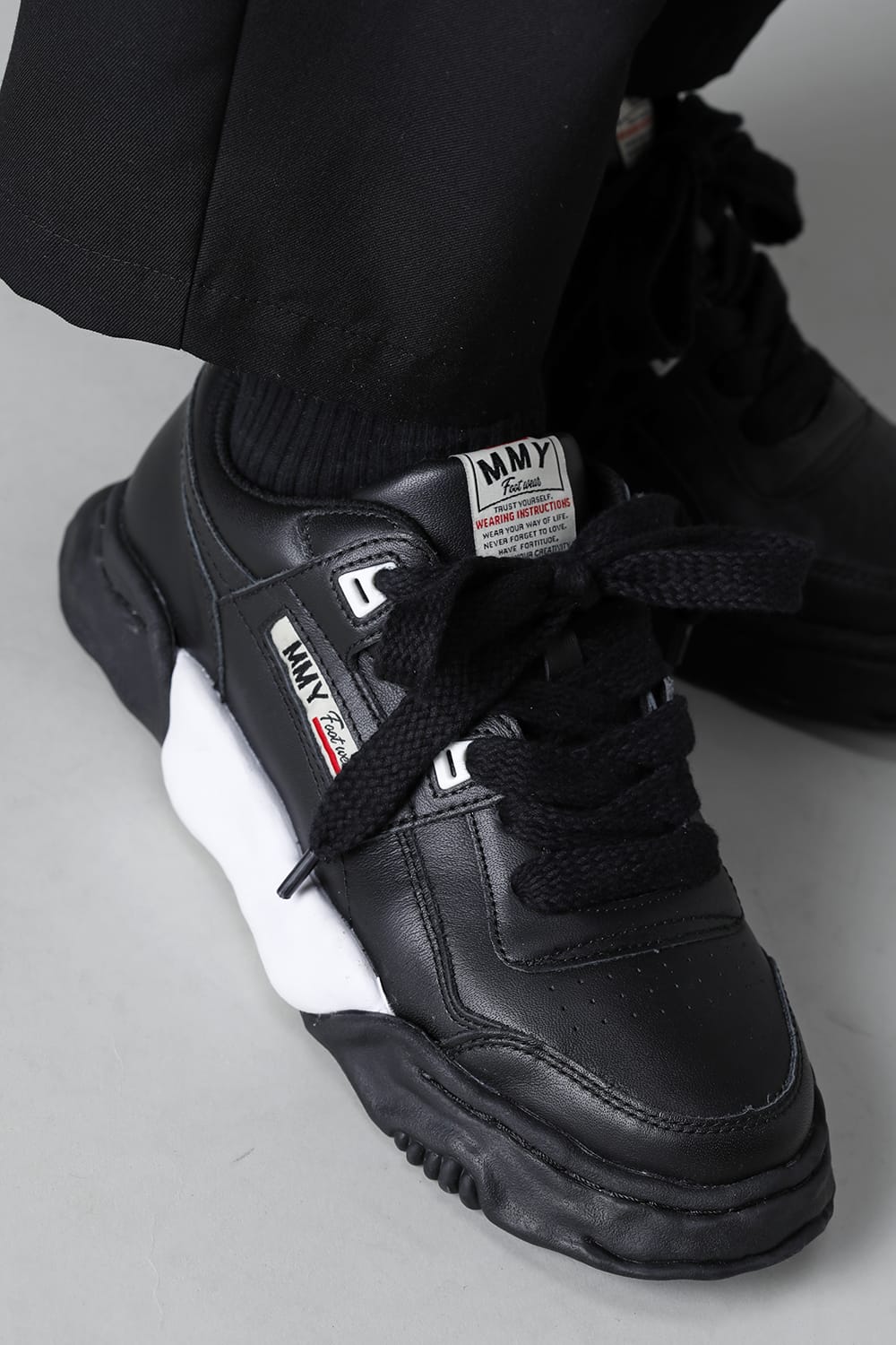 PARKER Original sole leather Low-Cut sneakers Black