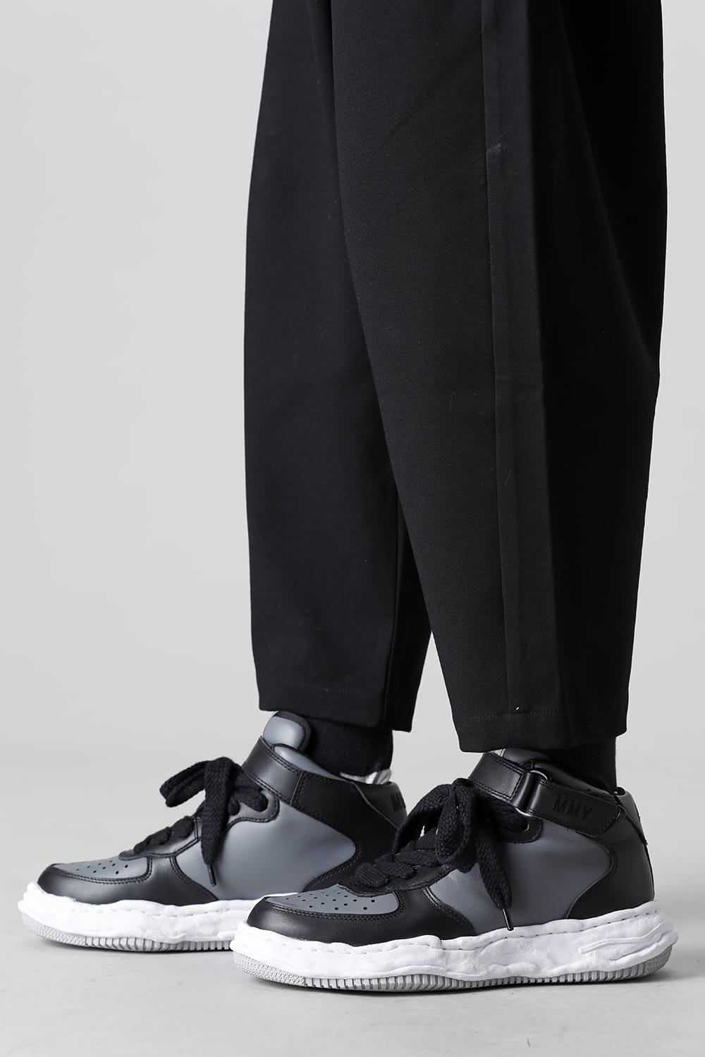 -ウェイン ハイ- オリジナルソール レザー ハイトップ スニーカー Black / Gray