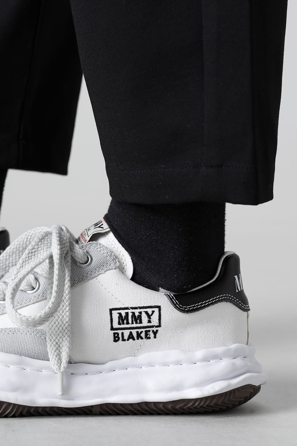 -BLAKEY Low- Original sole canvas Low-Top sneakers White