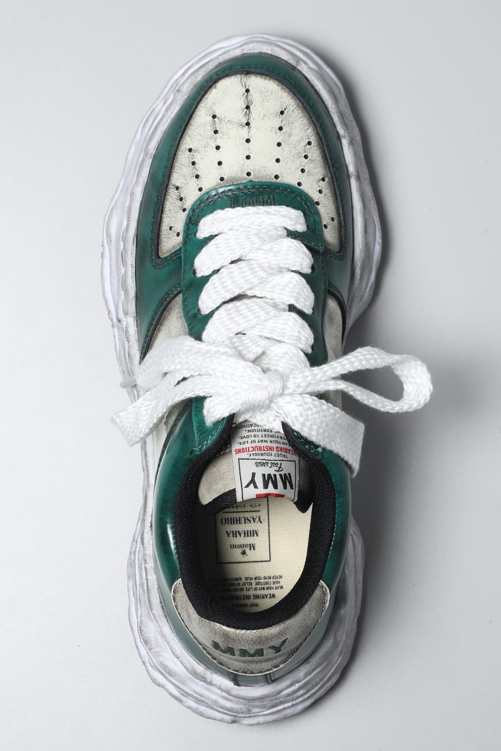 -ウェイン ロー- ブラッシュド パテント レザー スニーカー Green