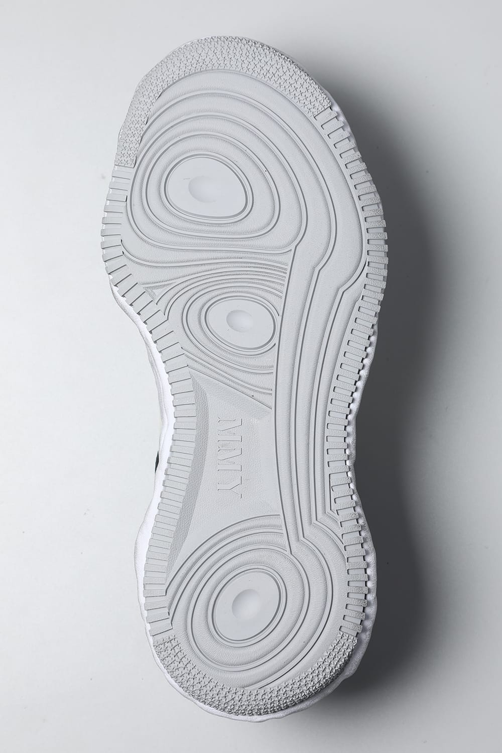 -ウェイン ロー- ブラッシュド パテント レザー スニーカー Green