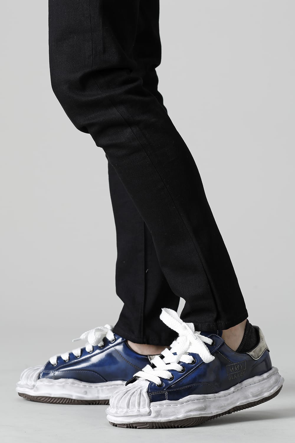 -BLAKEY Low- Brushed patent leather Low-top sneakers  Blue