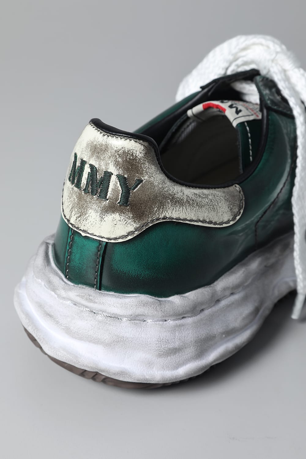 -BLAKEY Low- Brushed patent leather Low-top sneakers  Green