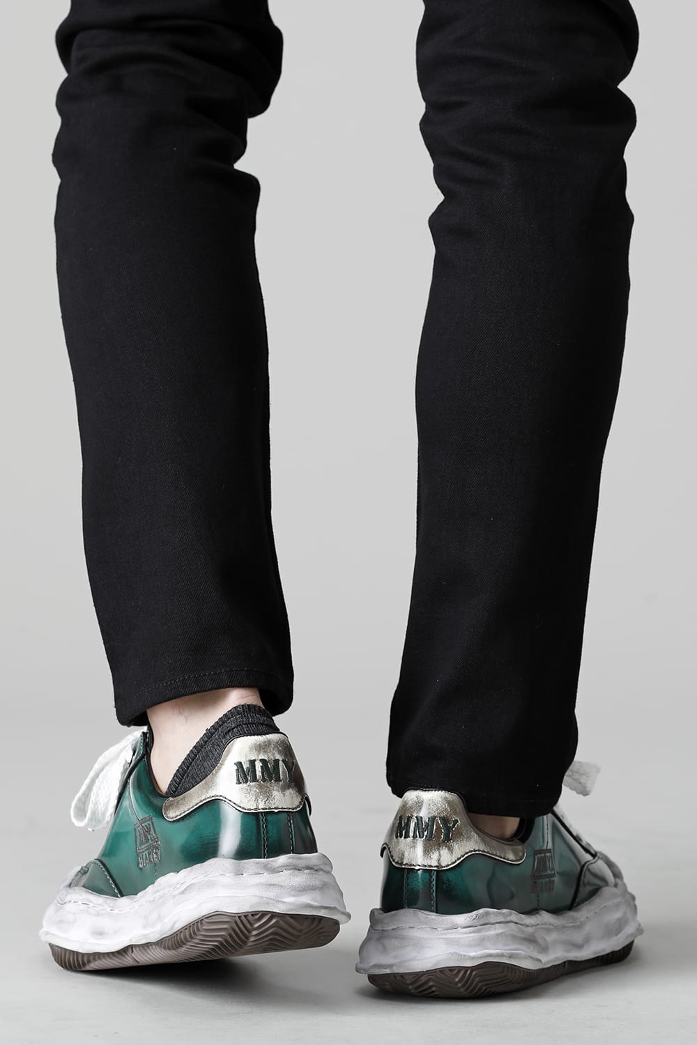 -BLAKEY Low- Brushed patent leather Low-top sneakers  Green