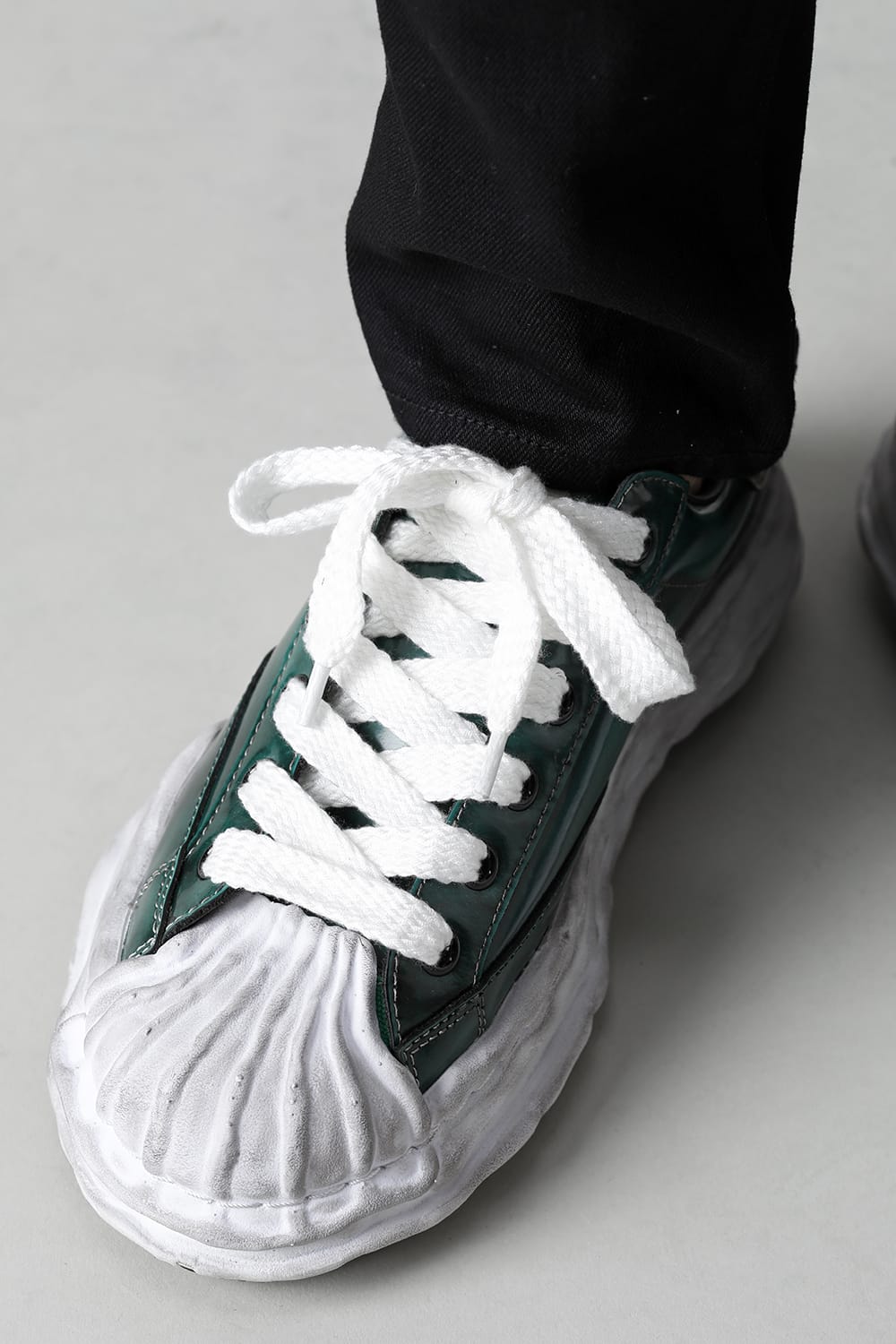 -BLAKEY Low- Brushed patent leather Low-top sneakers  Green