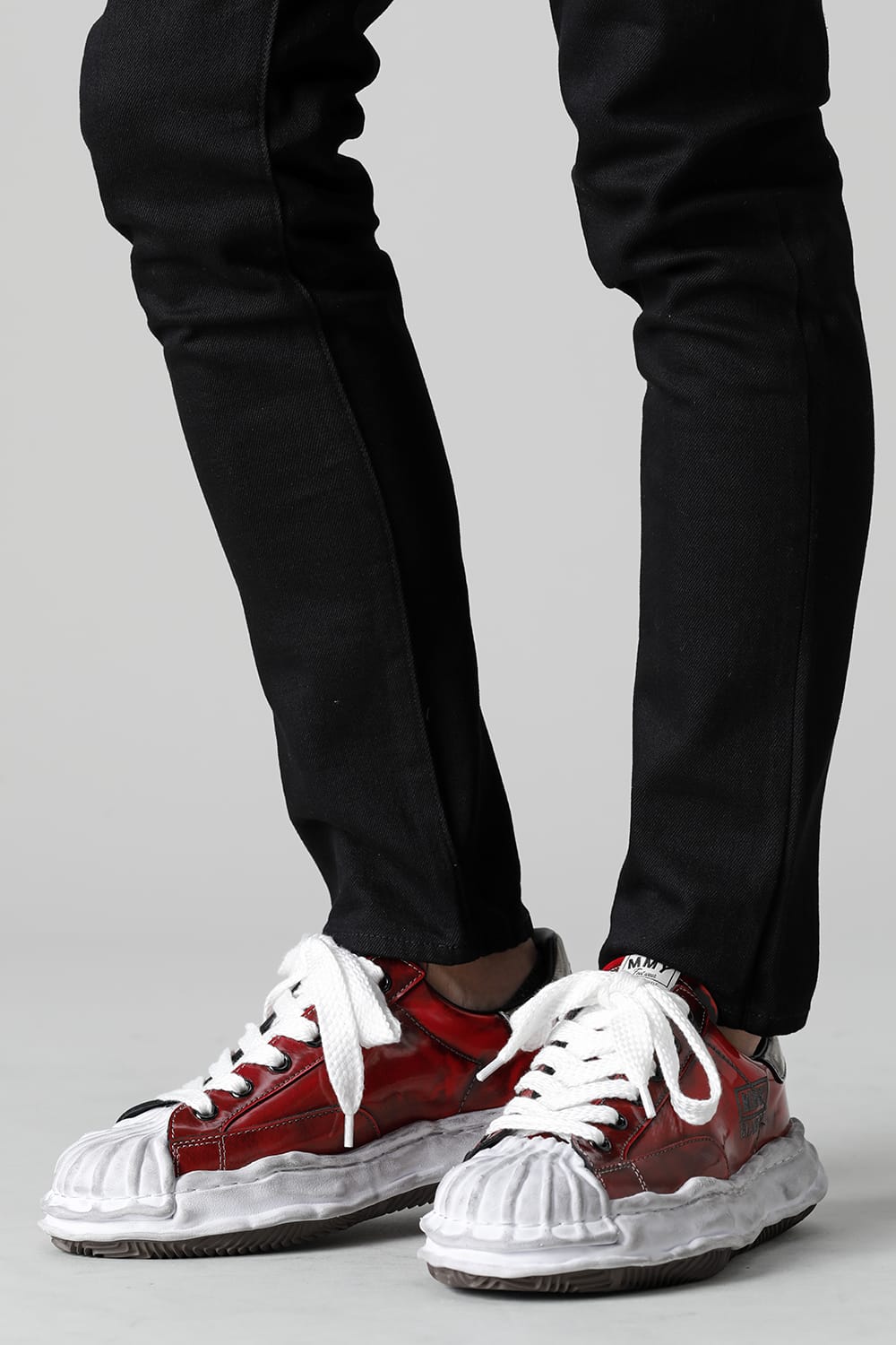 -BLAKEY Low- Brushed patent leather Low-top sneakers  Red
