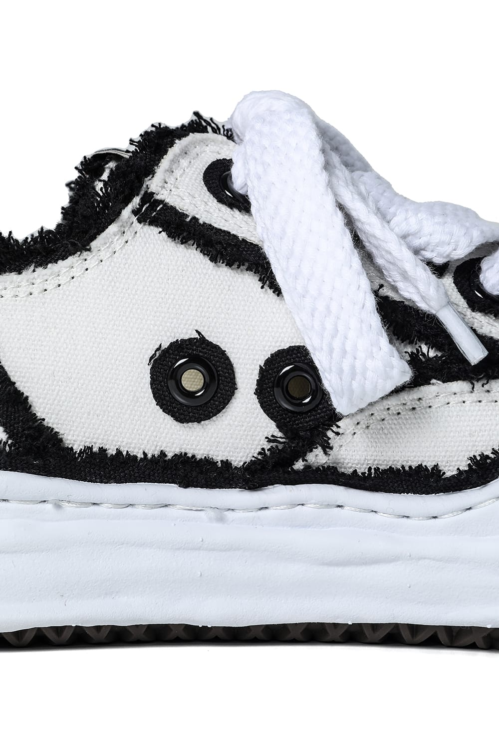 -ピーターソン ロー オーバーハンギング キャンパス ロートップ スニーカー White