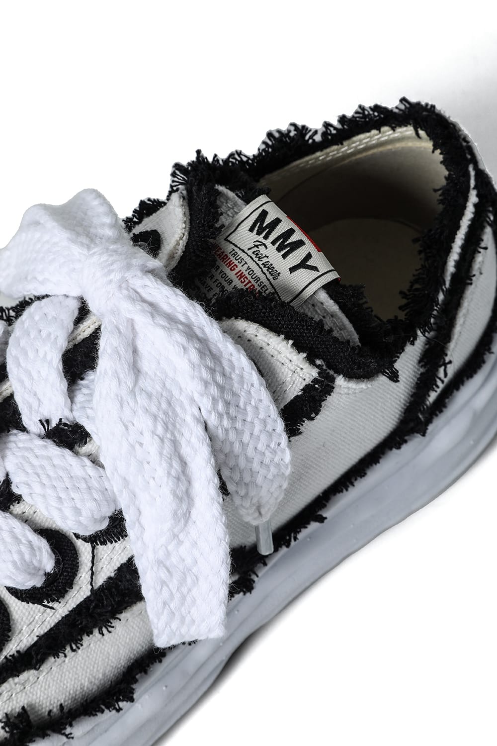 -ピーターソン ロー オーバーハンギング キャンパス ロートップ スニーカー White