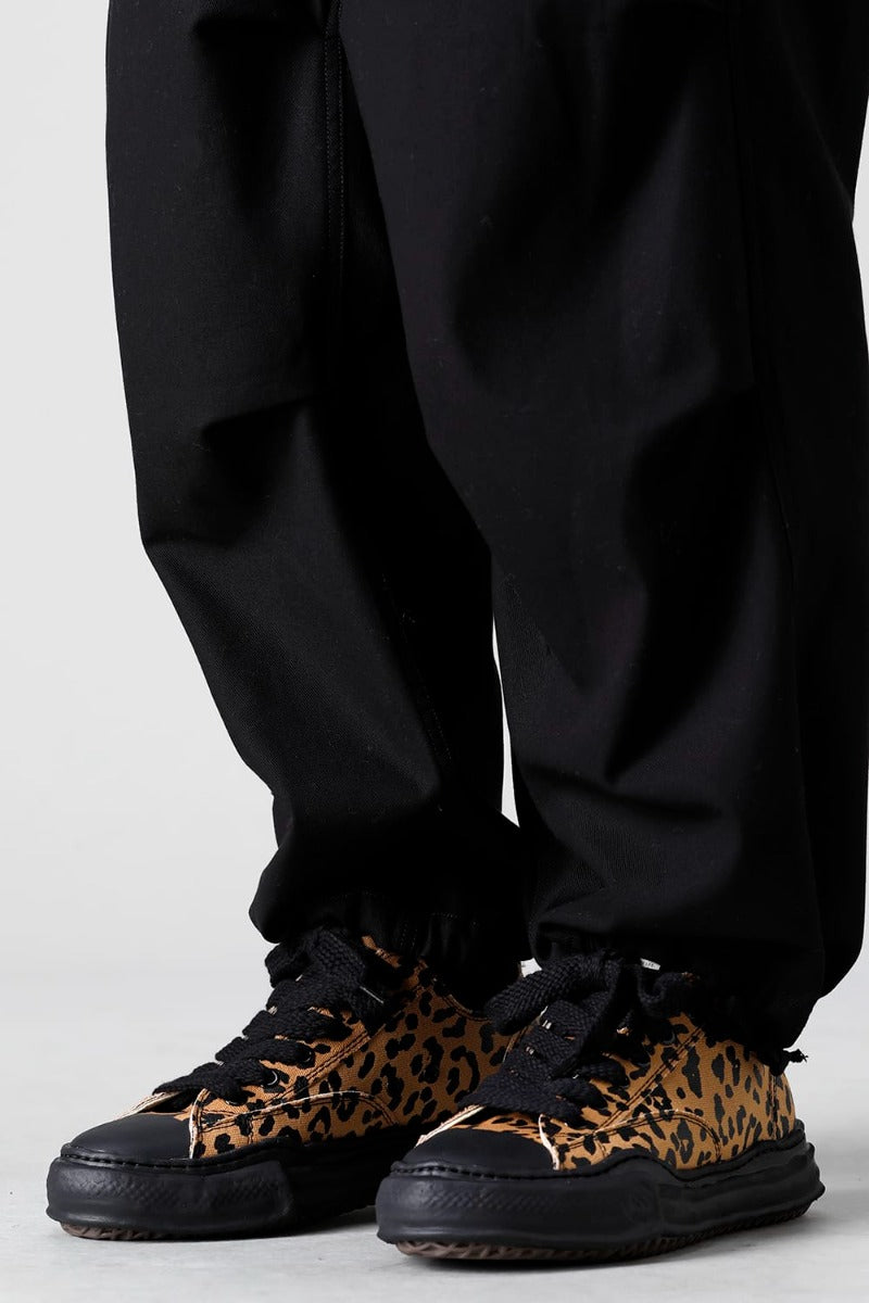 - ピーターソン ロー - オリジナル ソロ キャンバス スニーカー レオパード Brown