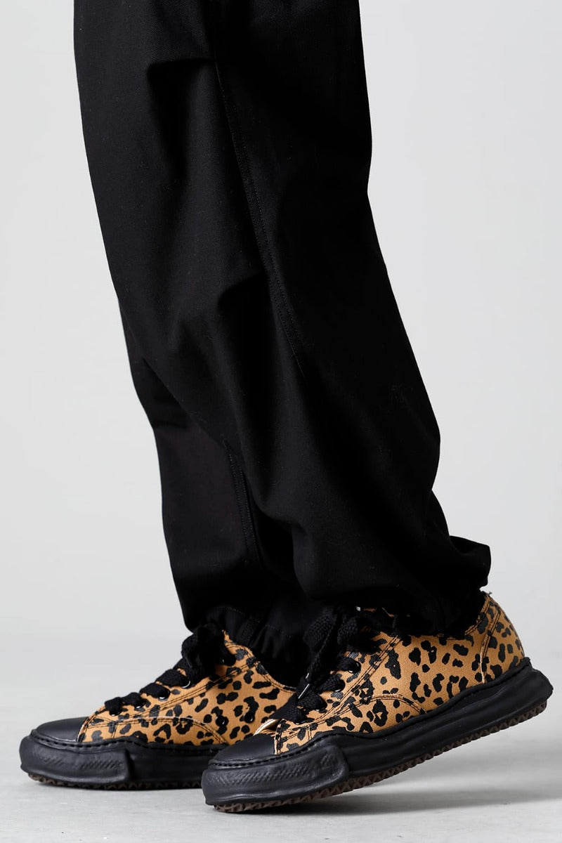 - ピーターソン ロー - オリジナル ソロ キャンバス スニーカー レオパード Brown