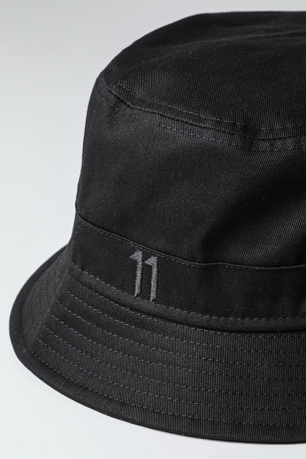 イレブン バイ ボリス ビジャン サベリ × ニューエラ - バケット