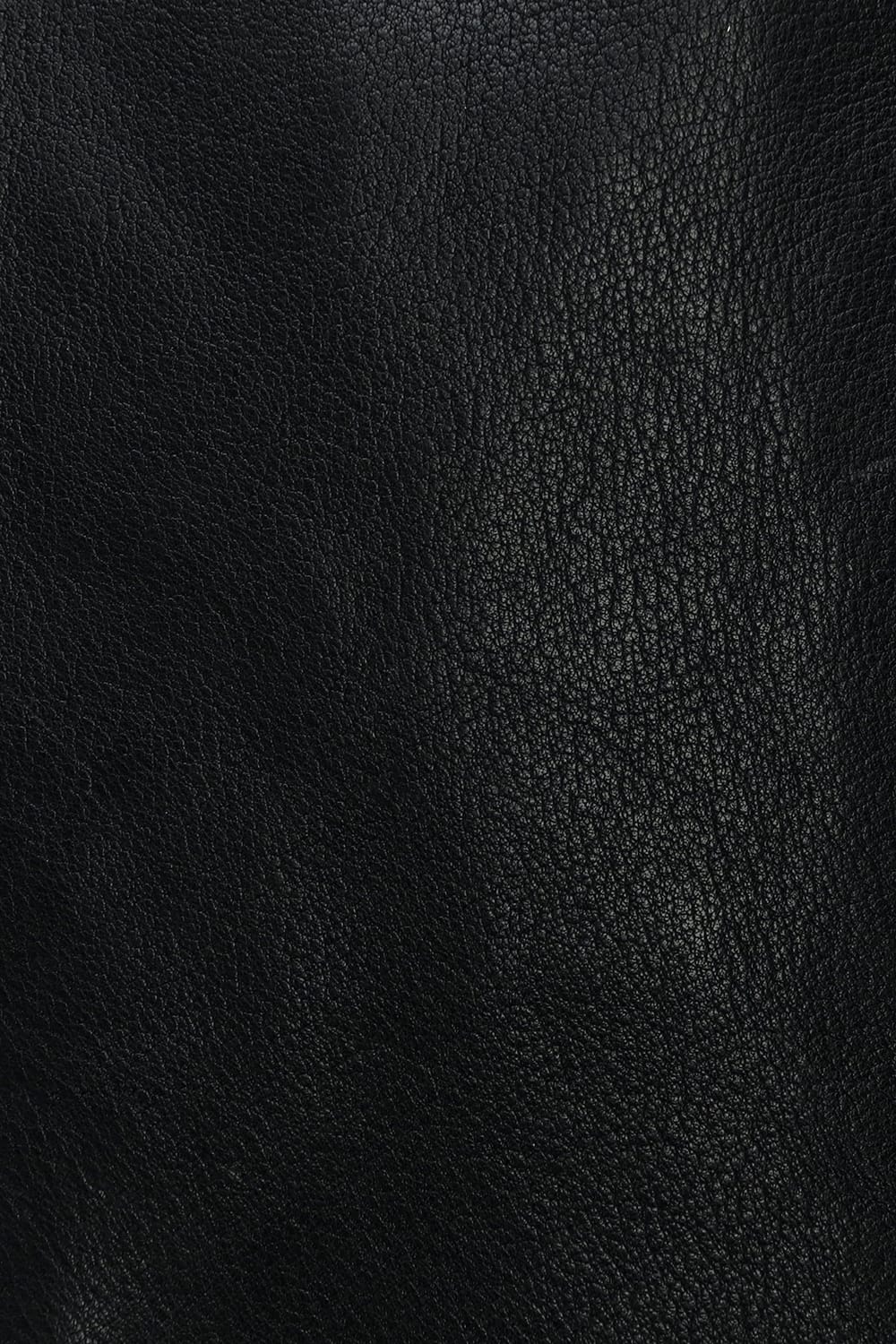 ワントーン ポーチ ショルダー マットシュリンク ブラック