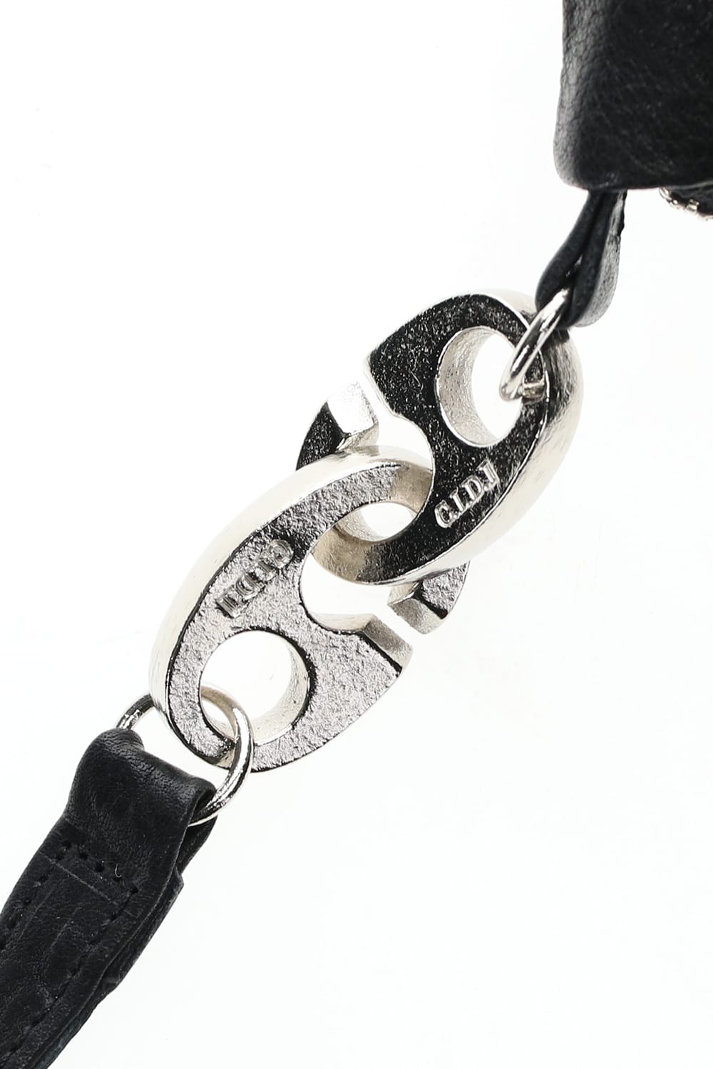 ワントーン ポーチ ショルダー マットシュリンク ブラック