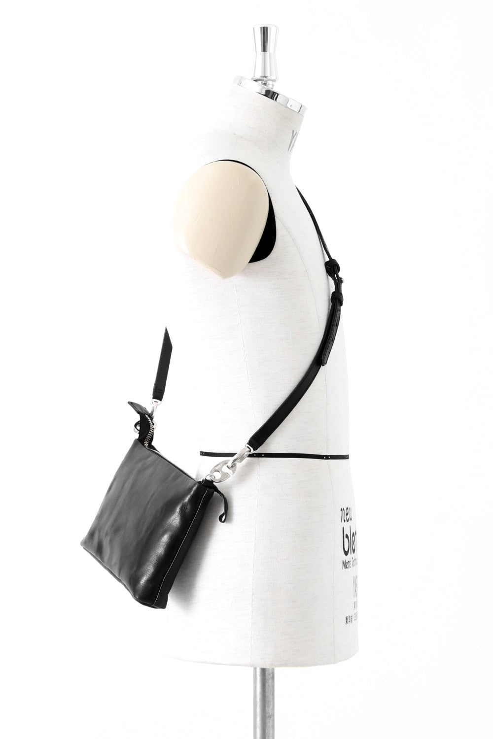 1 Tone Punch Shoulder Black