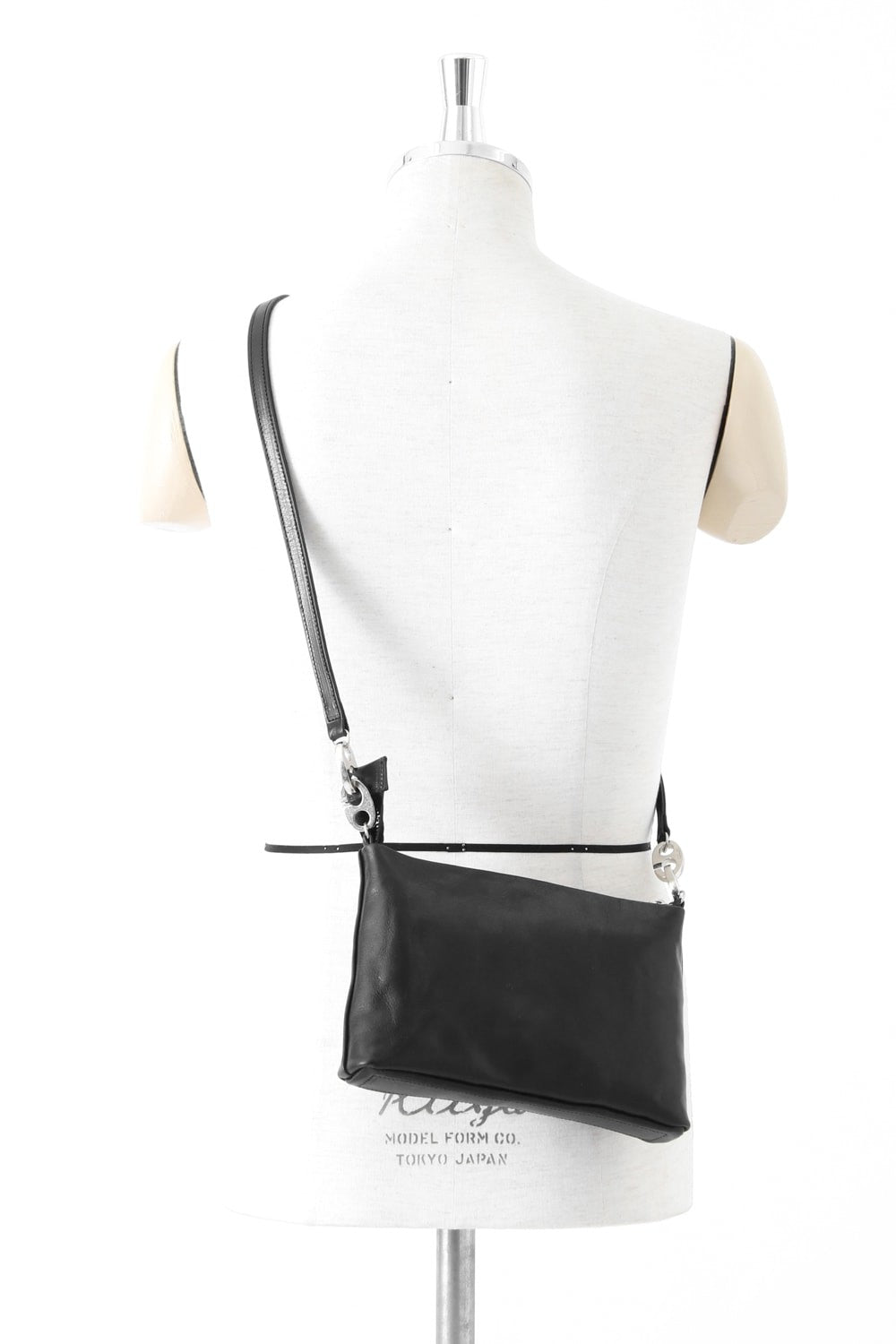 1 Tone Punch Shoulder Black