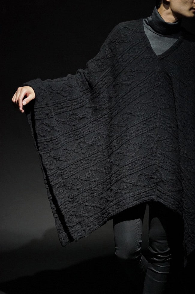 16AW Cable Knit Jacquard Poncho BLACK