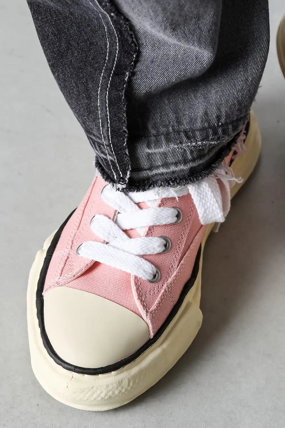 PETERSON original vintage color sole canvas Low-Top sneaker Pink