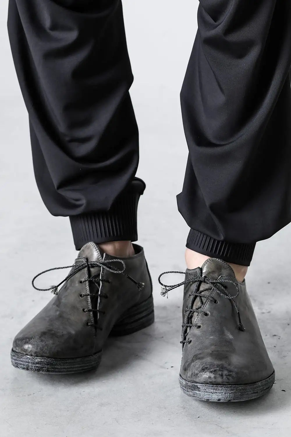 incarnation × DEVOA Shoes Horse leather garment dyed Fade Gray