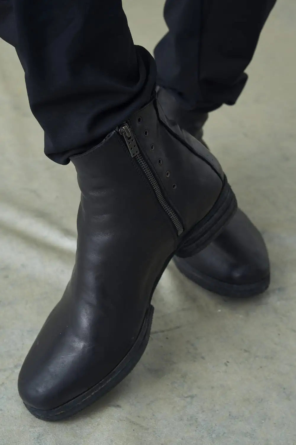 incarnation × DEVOA Boots Horse leather garment dyed Black