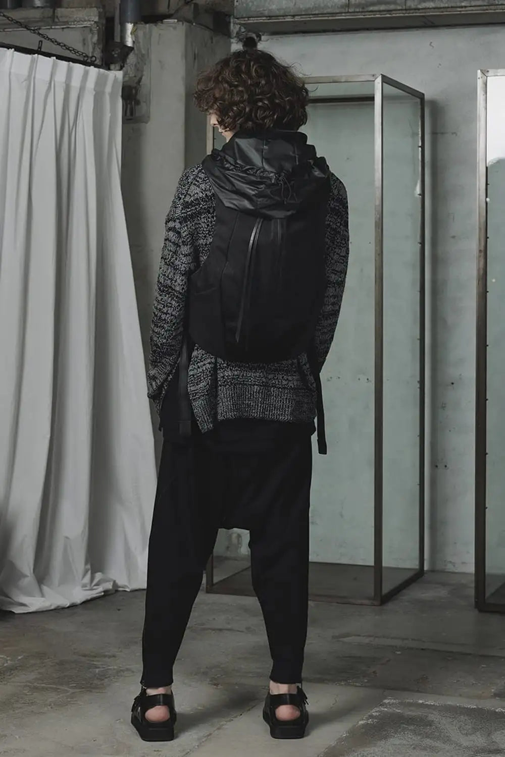 Sweat Drop-Crotch Pants Black