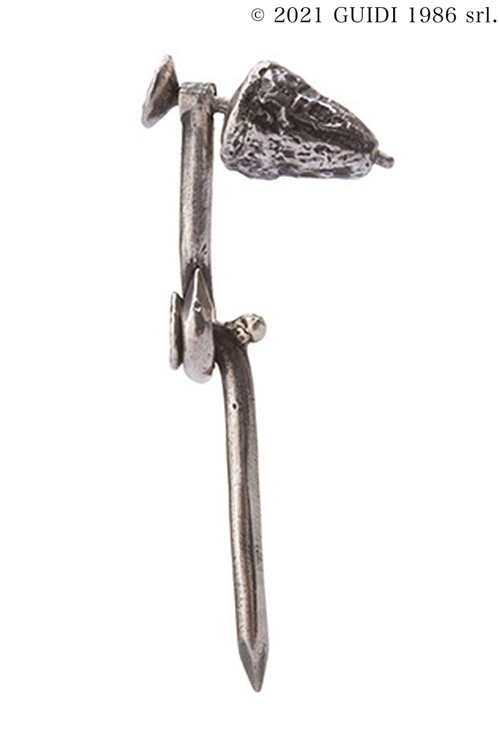 G-OR15P - Connected Nails Pierce