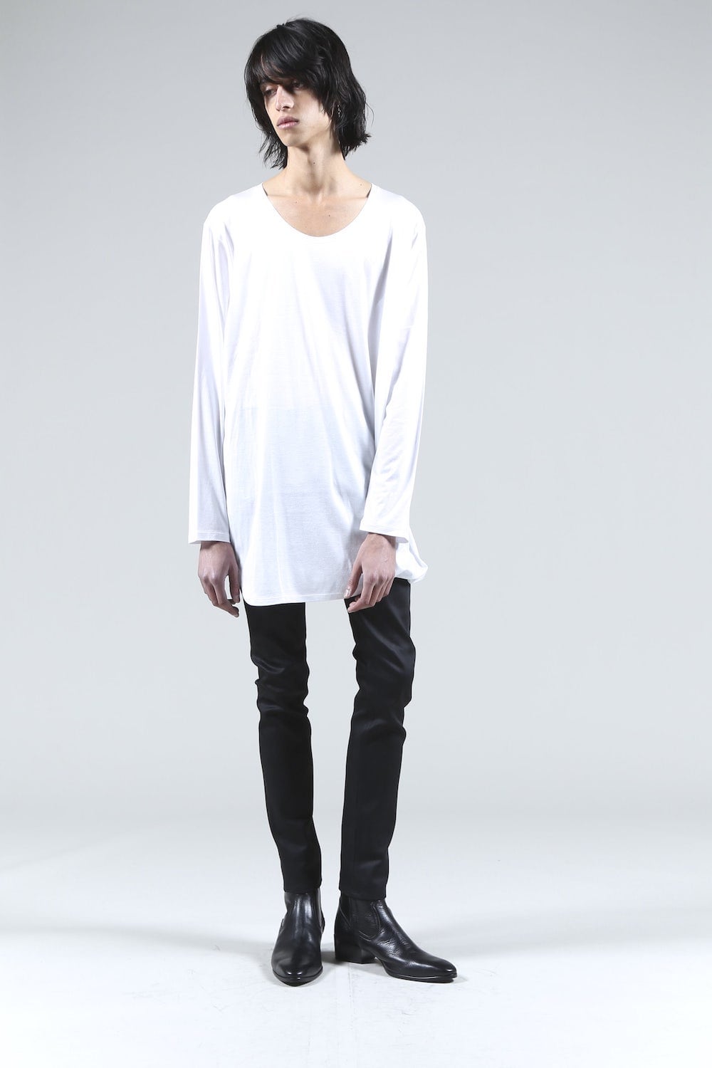 リジッド デニムパンツ