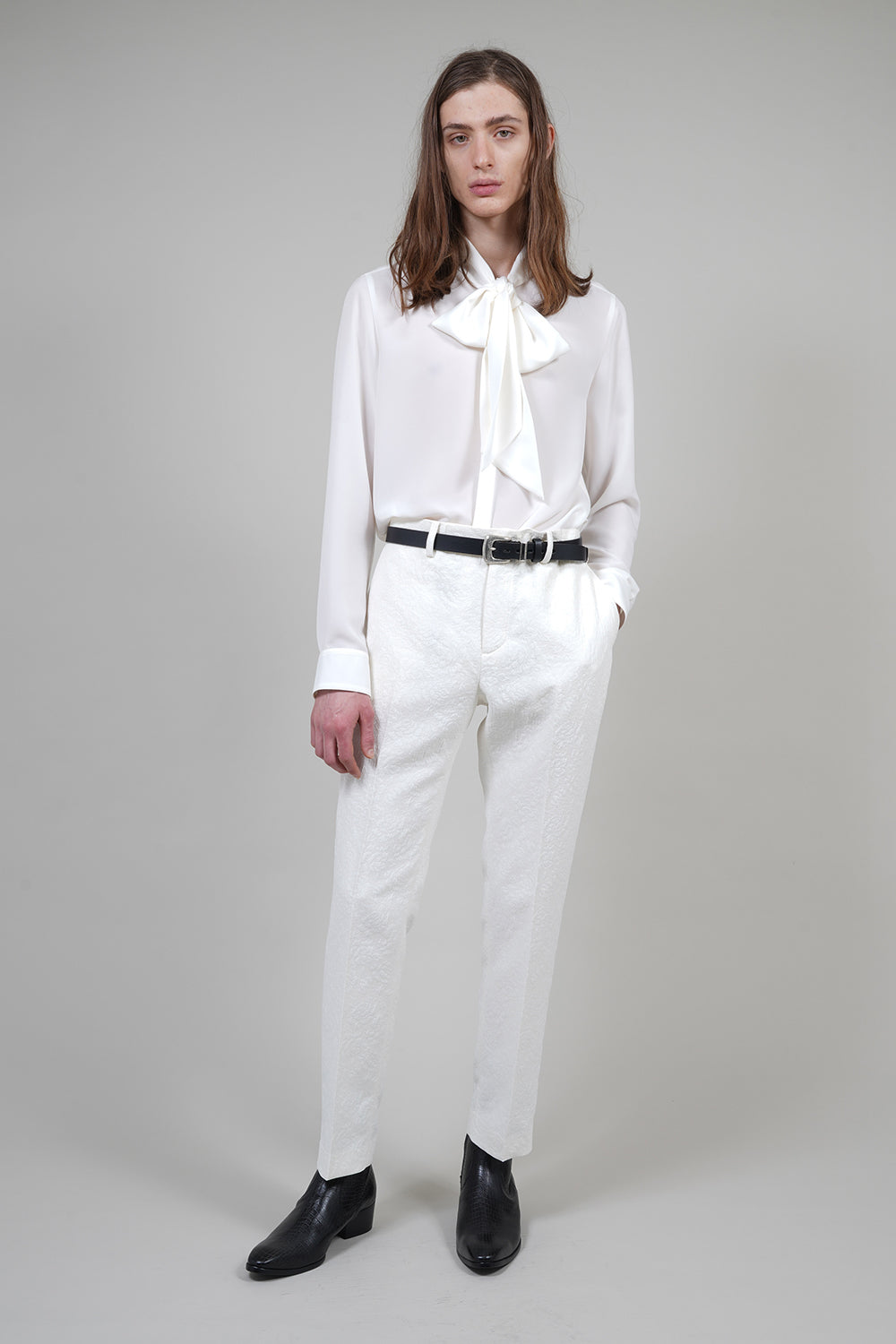 Drape Faille Bow Collar Shirt Off White