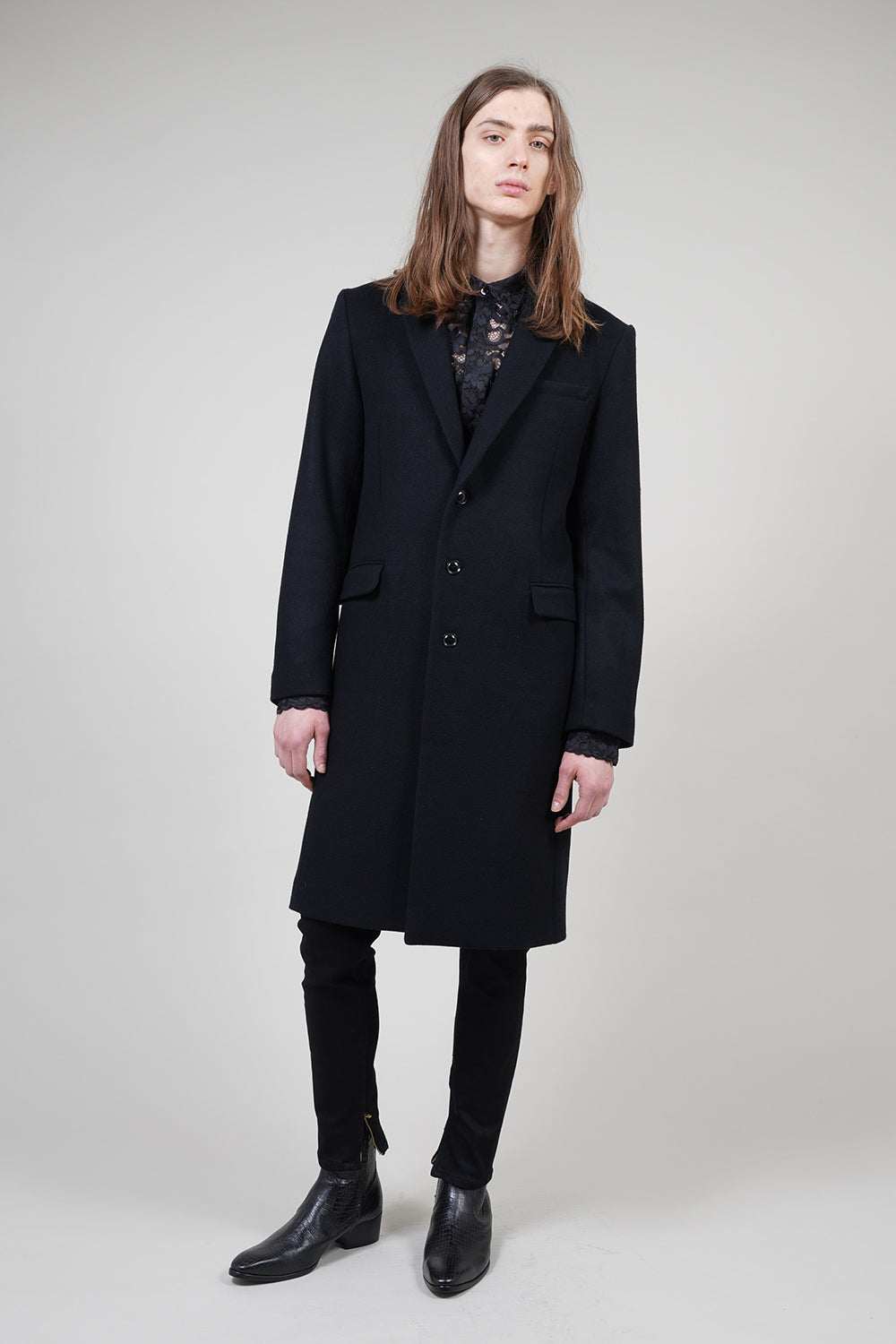 Dendrobium Race Regular Lace Shirt Black