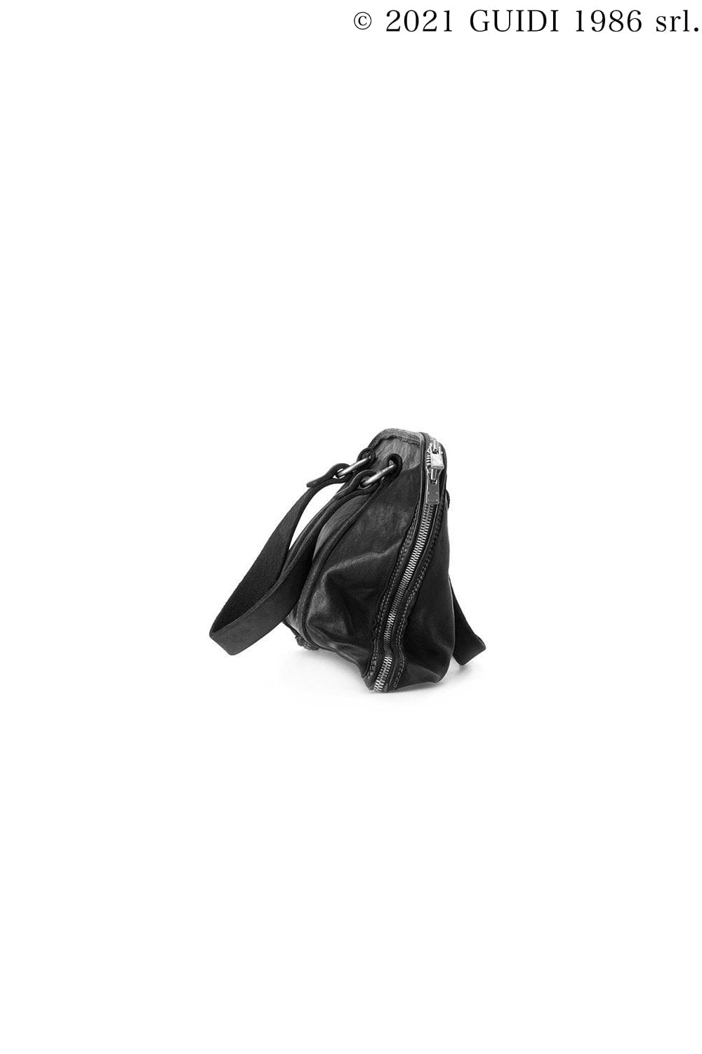 GB00 - Small Leather Carryall Bag