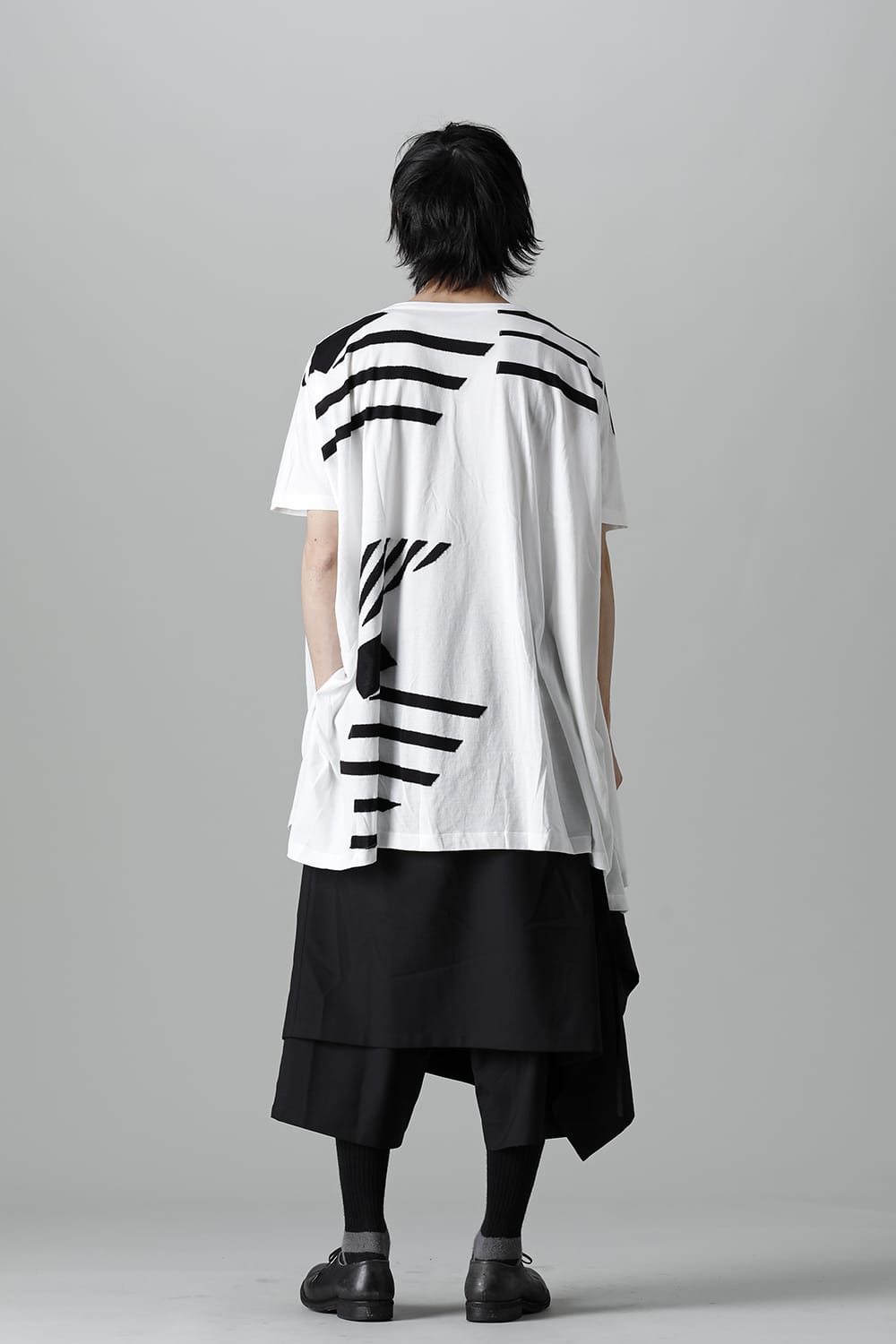 Drape Big Tee(Triangle random border)