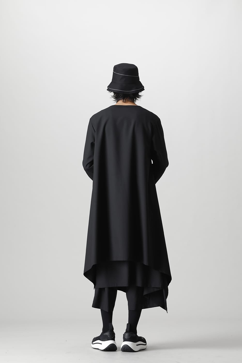 ロング丈ドレープジャケット